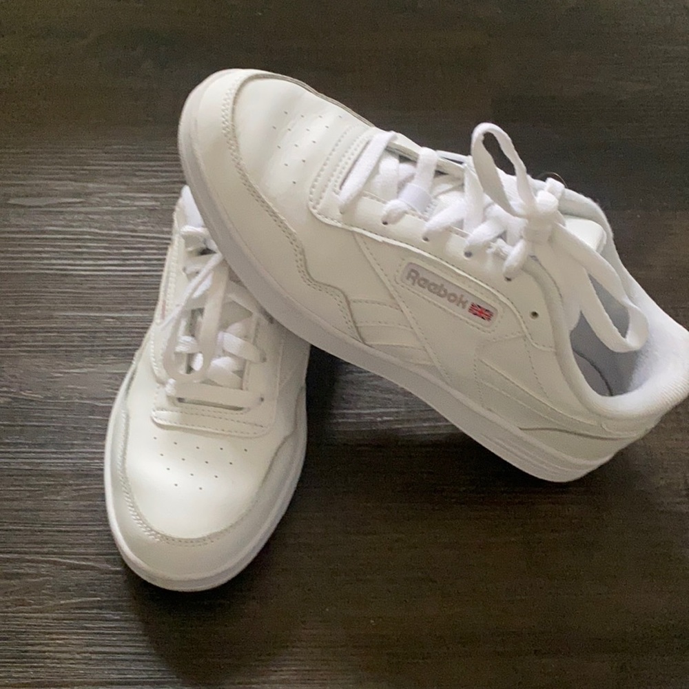 White reebox shoes.